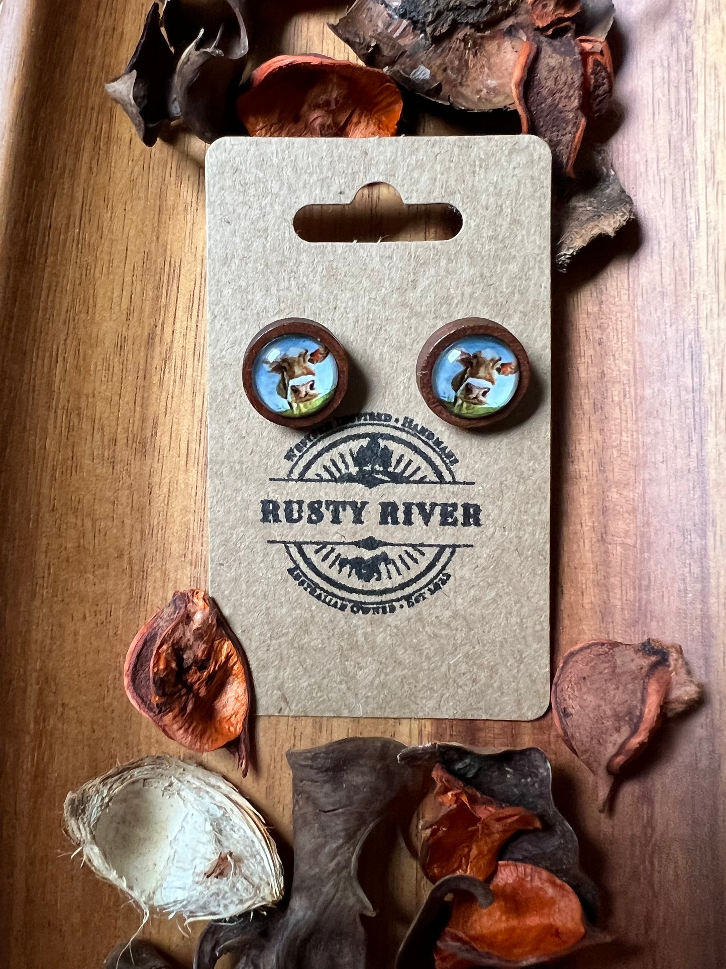 Wooden Stud Set | Dairy Cow
