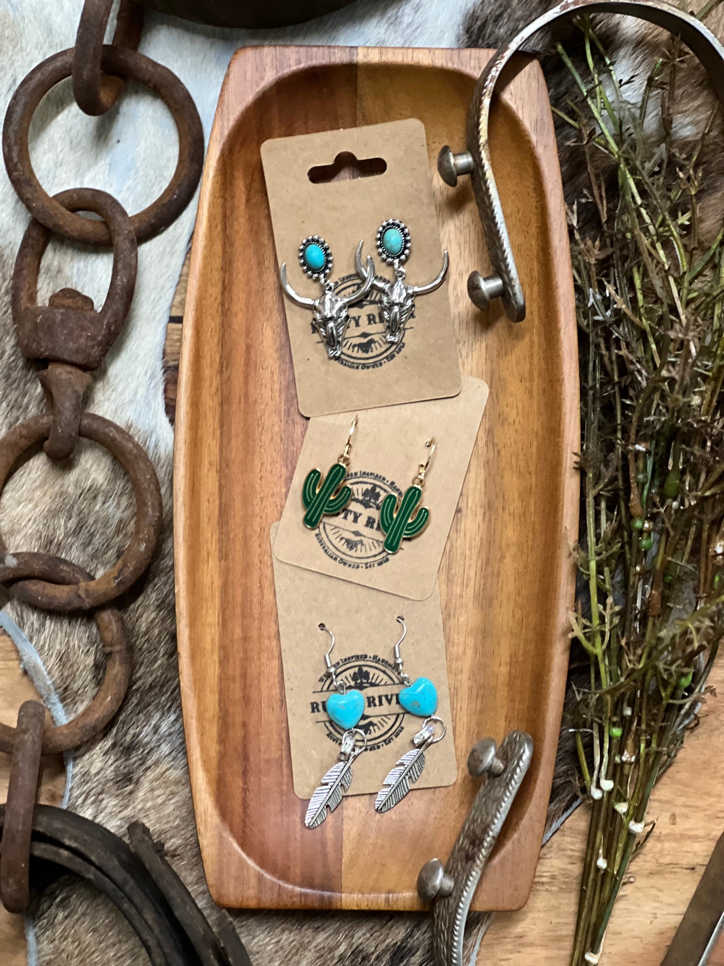 Metal Longhorn Dangle | Turquoise Stone